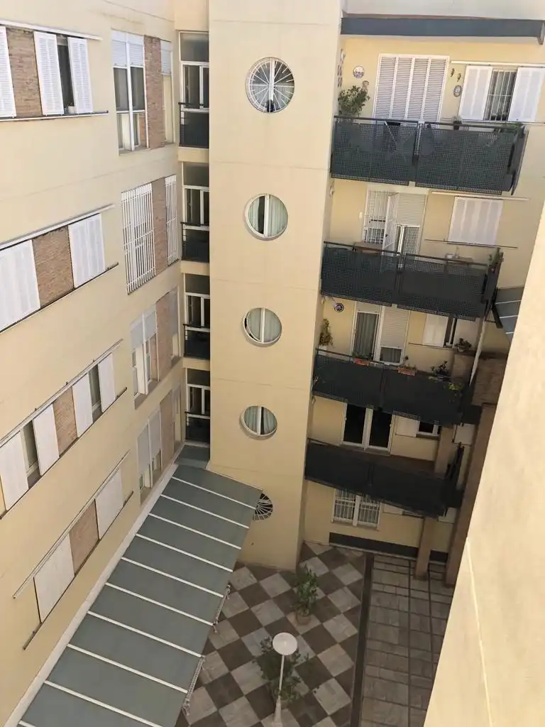Piso de alquiler en La Calzada - La Florida