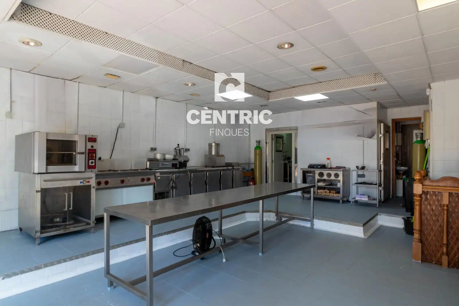 Locale commerciale in vendita a Centre - Sant Oleguer, imagen 4