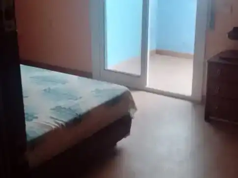 Dormitori de Pis en venda en Reus amb Parquet, Traster i Moblat