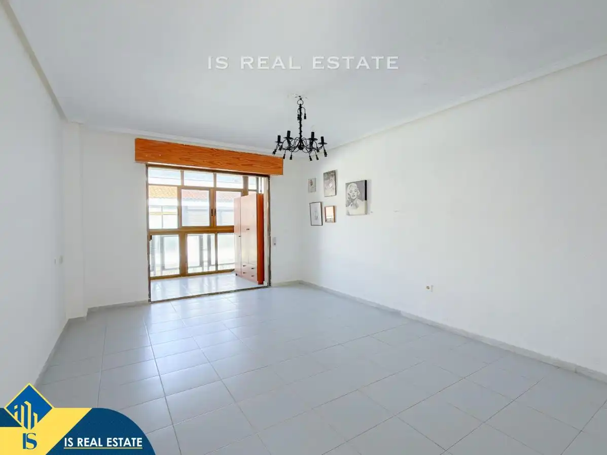 Vista exterior de Ático en venta en Torrevieja con Terraza