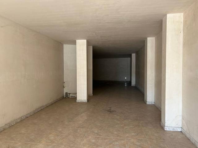 Local comercial en Venta en Carrer de Manuel Carrasco i Formiguera, 11 en La Bordeta