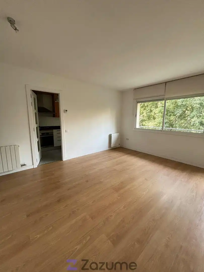 Flat for rent in Avinguda ďÀngel Sallent, Ca n'Aurell