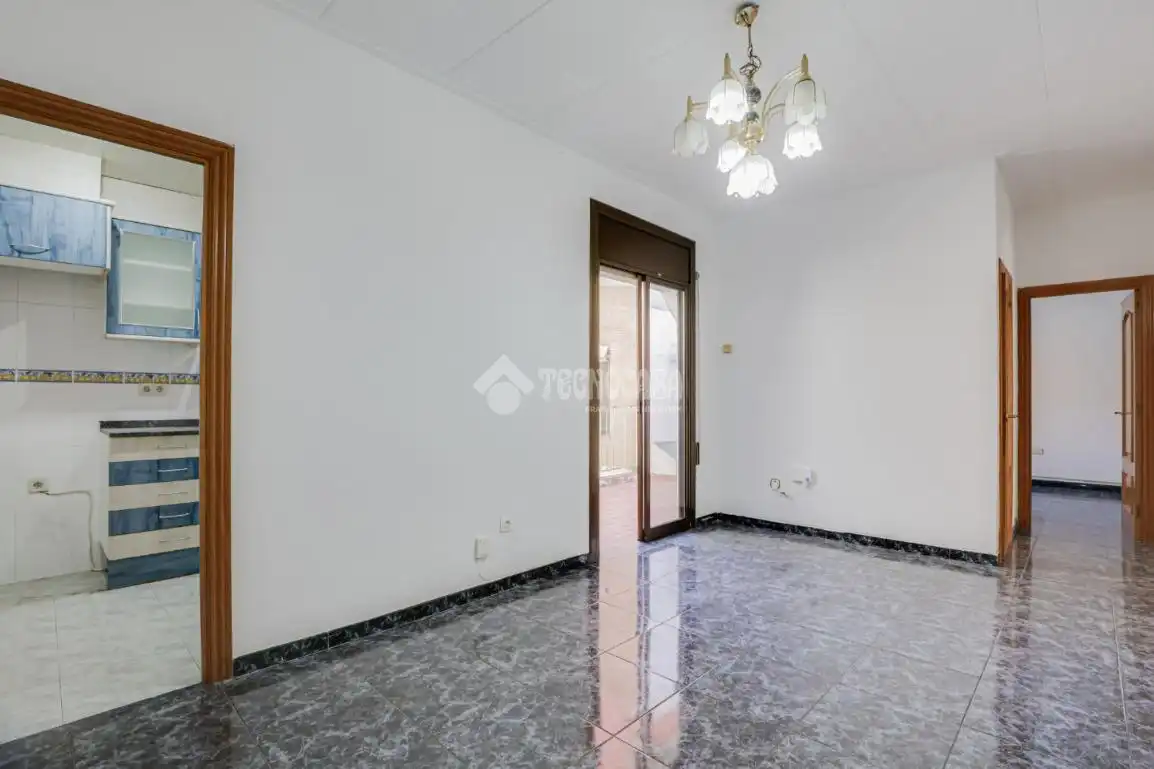 Habitación de Casa adosada en venta en Montcada i Reixac con Calefacción y Balcón