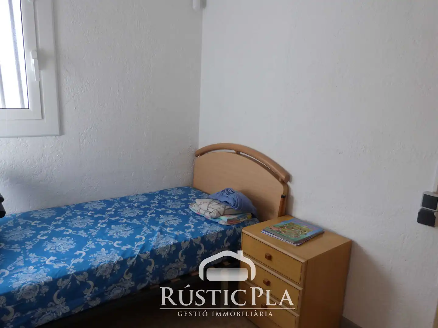 Habitación de Casa o chalet en venta en Cabra del Camp con Calefacción, Jardín privado y Alarma