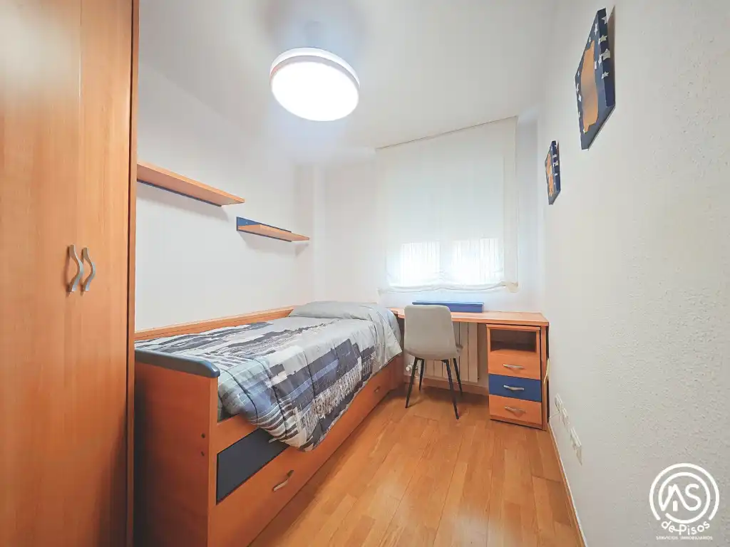 Flat for rent in Zaragoza, Zaragoza