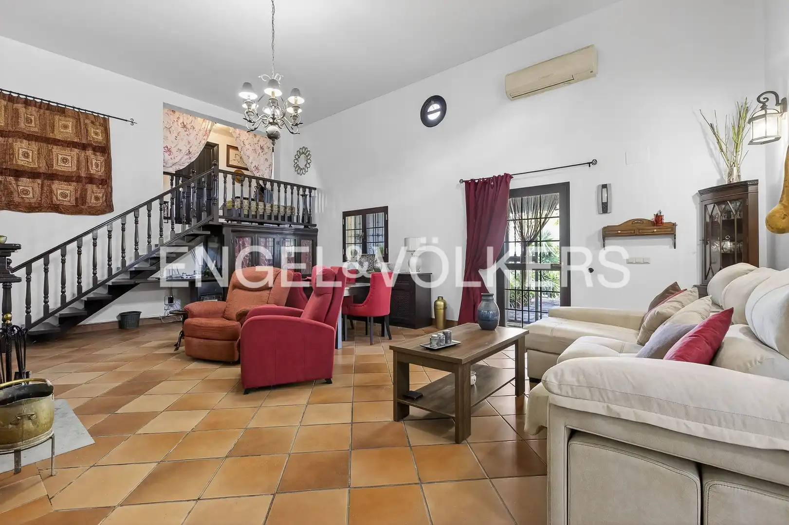 Living room of Houses for sale in Morón de la Frontera  with Air Conditioner, Heating and Private garden