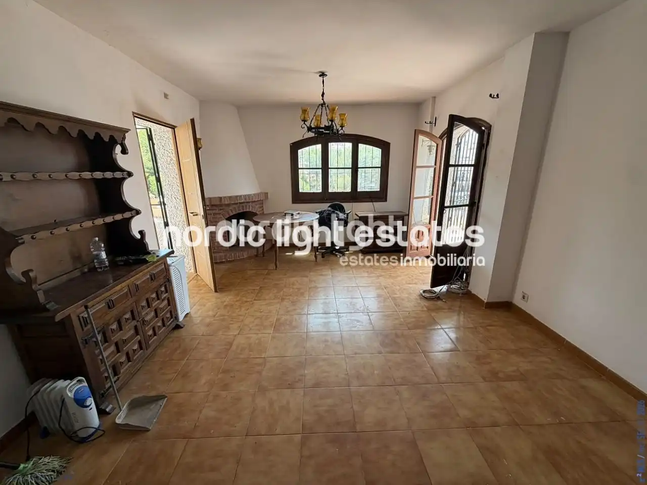 Vista exterior de Piso en venta en Nerja con Terraza