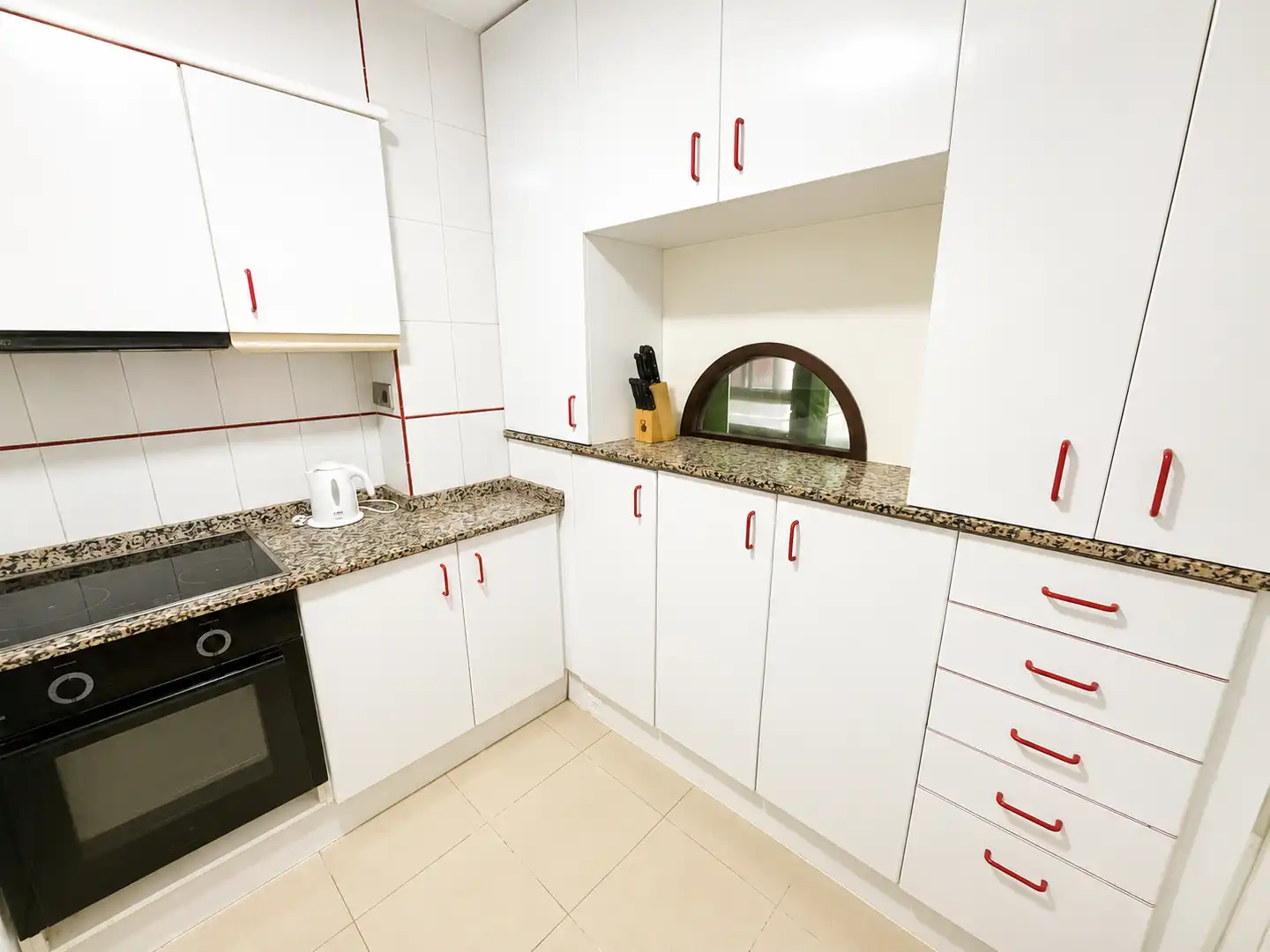 Cocina de Piso de alquiler en Andorra la Vella con Calefacción, Amueblado y Horno