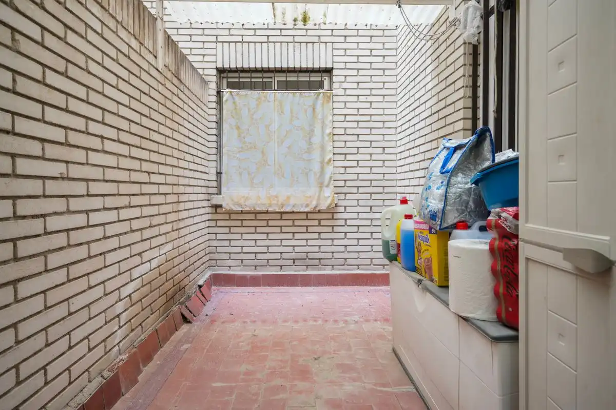 Balcony of Ground floor for sale in Alcalá de Henares  with Air Conditioner, Heating and Terrace