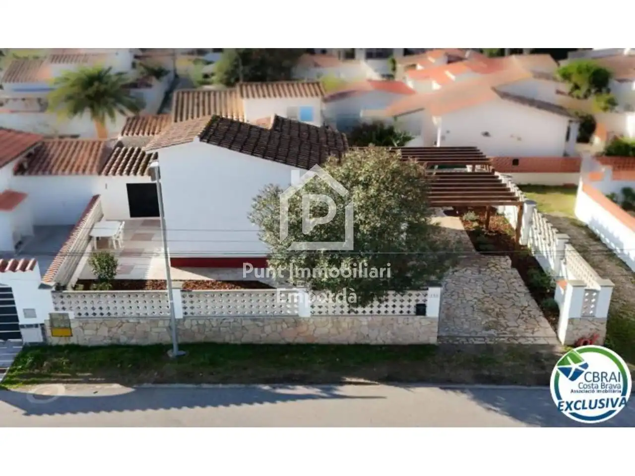 Vista exterior de Casa o xalet en venda en Roses amb Aire condicionat, Calefacció i Parquet