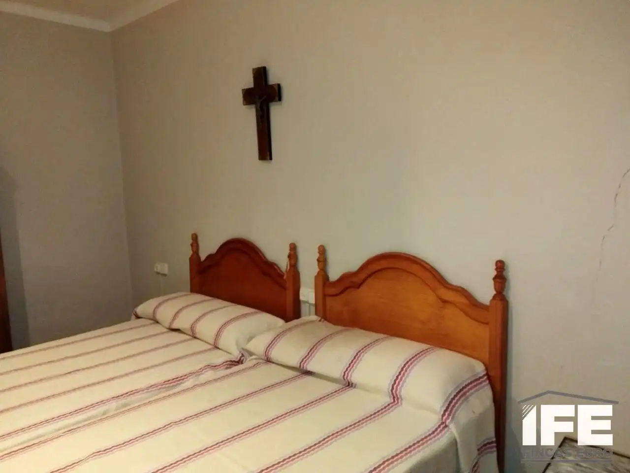 Dormitori de Casa o xalet en venda en Remolinos