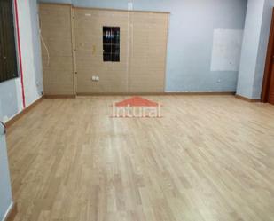 Premises to rent in Granada, El Pilar