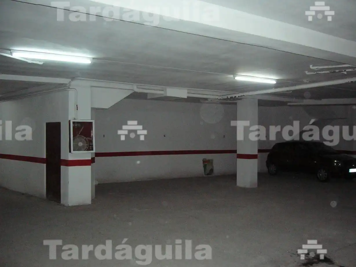Einzelparkplatz zum Verkauf in Centro, imagen 9