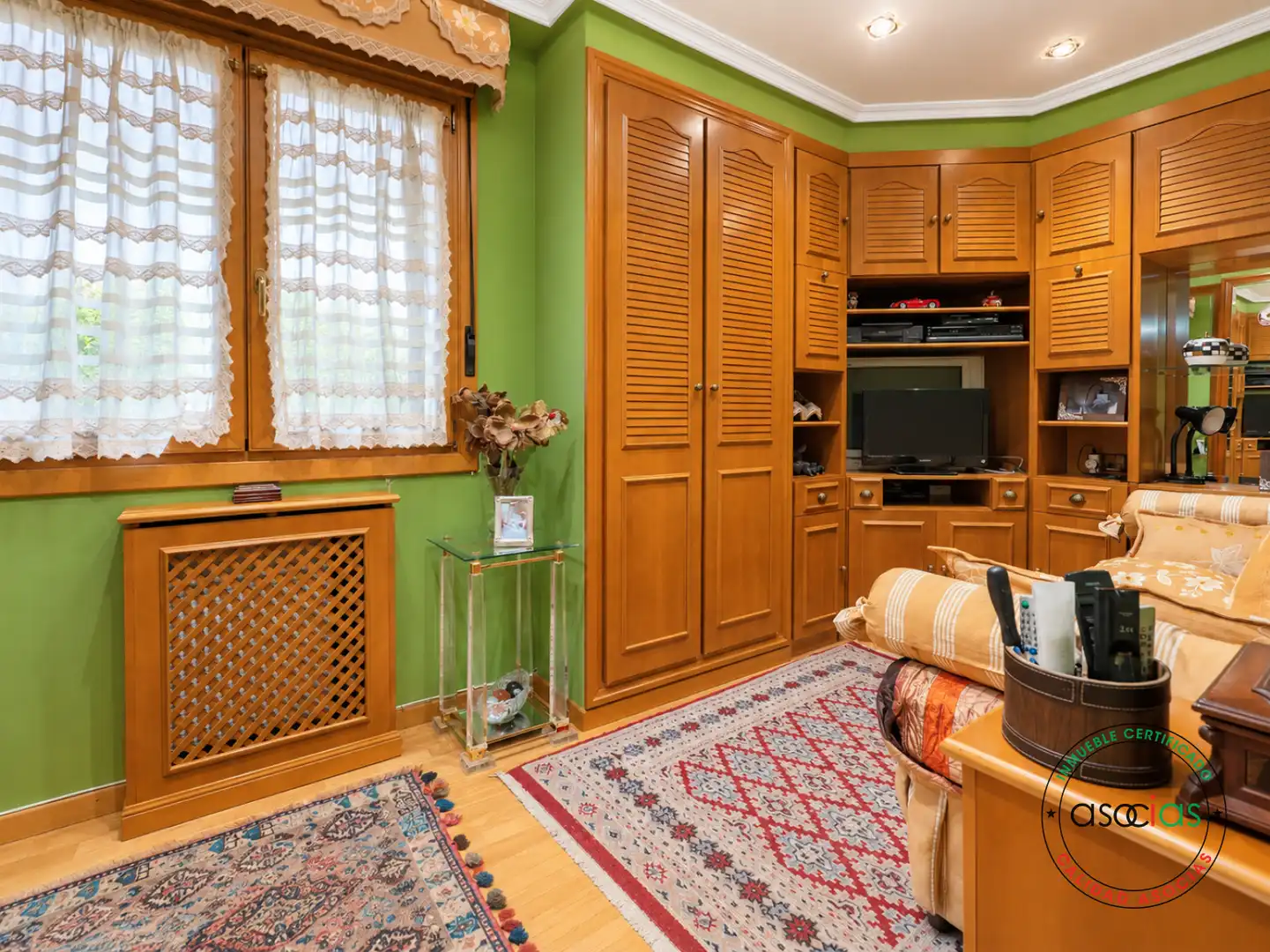 Sala de estar de Piso en venta en Gijón  con Calefacción y Parquet