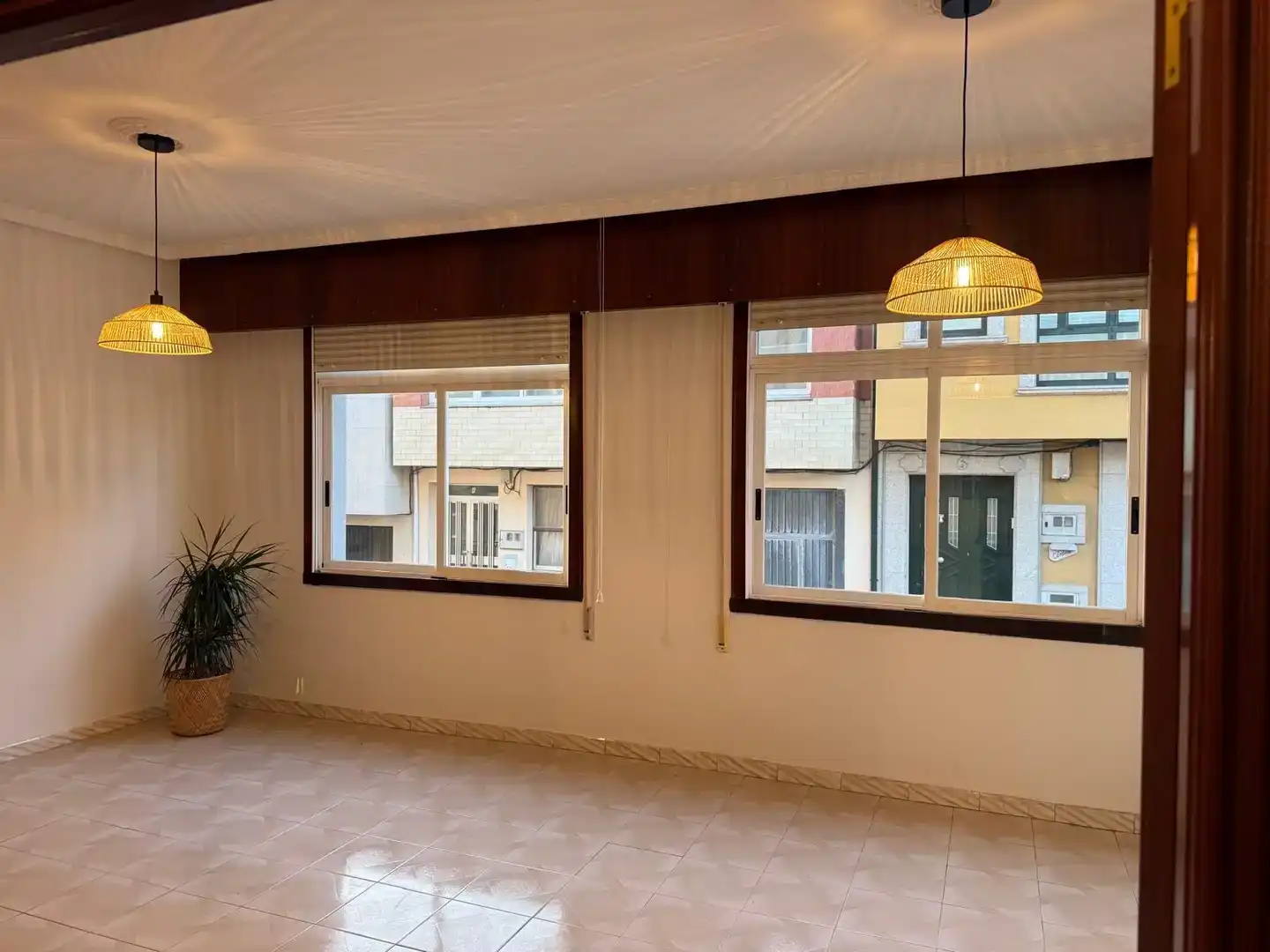 Sala d'estar de Casa o xalet en venda en Arteixo amb Balcó
