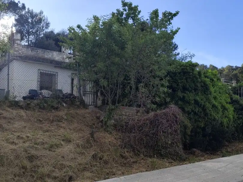 Wohnbaugrundstück zum Verkauf in Narcís Oller 15, imagen 2