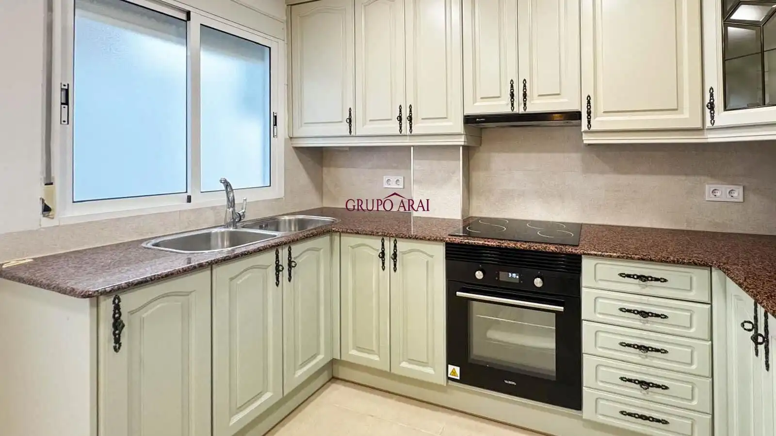 Cocina de Piso en venta en Alicante / Alacant