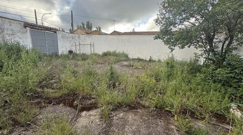 Foto 2 de Casa adosada en venta en Sahagún, León