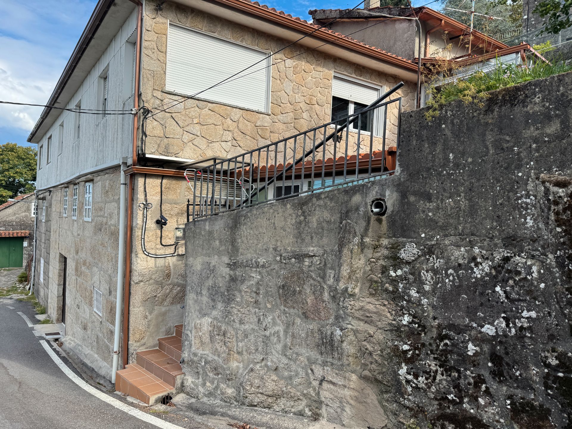 Exterior view of Flat for sale in Covelo  with Heating, Private garden and Storage room