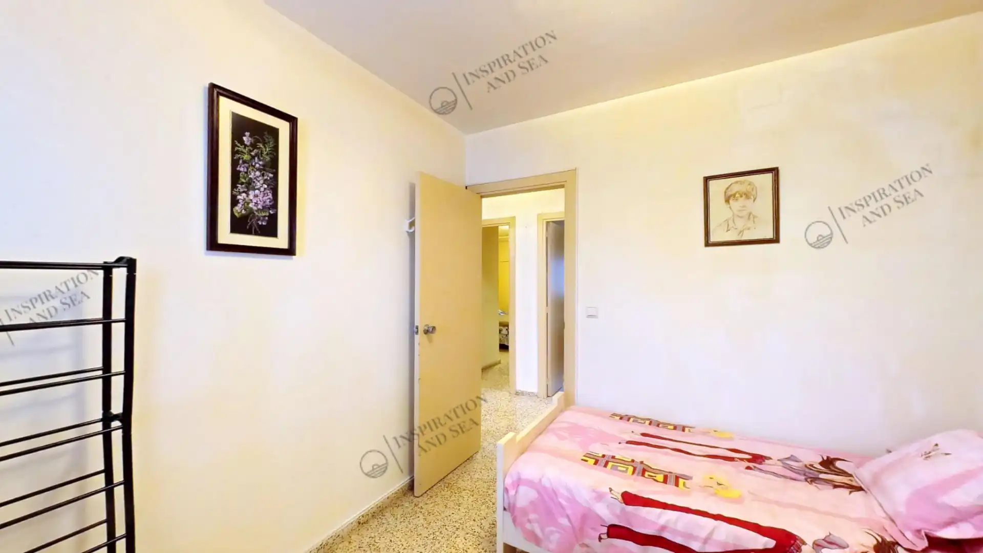 Habitación de Piso en venta en Santa Eulària des Riu con Aire acondicionado y Terraza