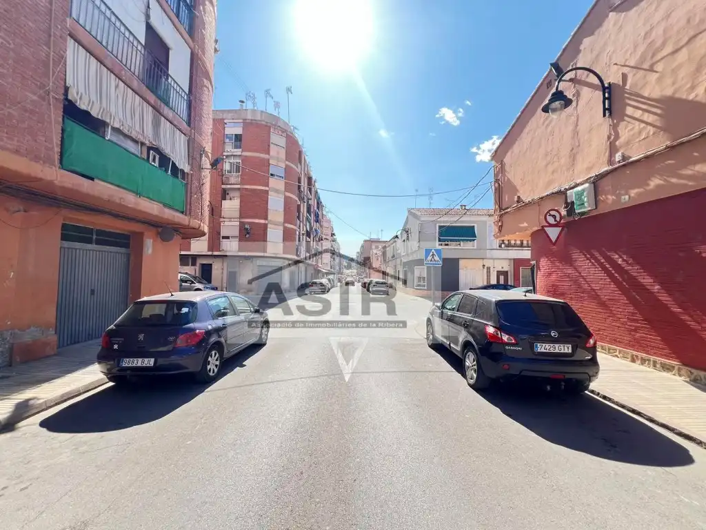 Individuale in vendita a Calle Josep Maria Llopico, imagen 3