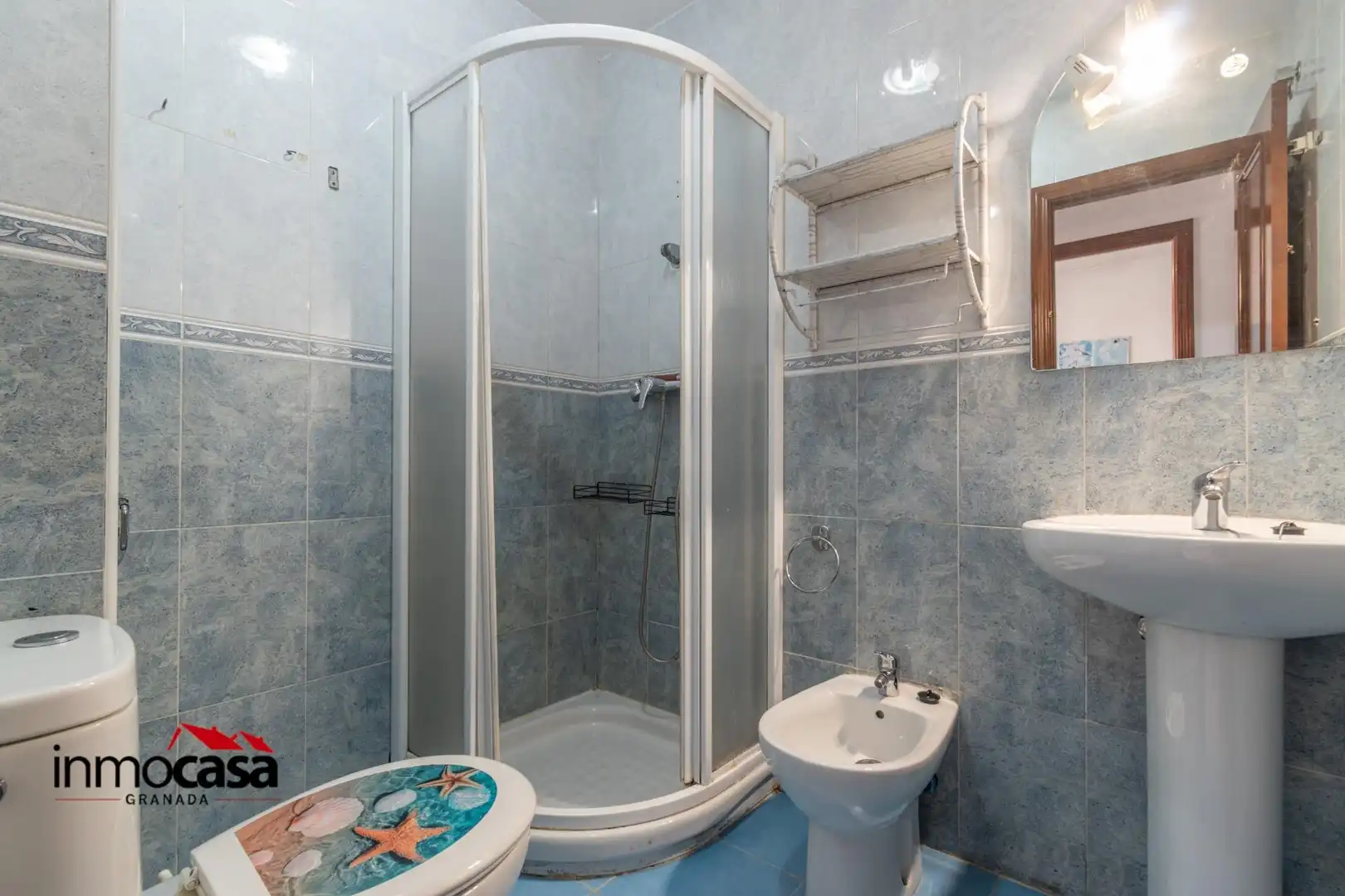 Baño de Piso de alquiler en Armilla con Aire acondicionado