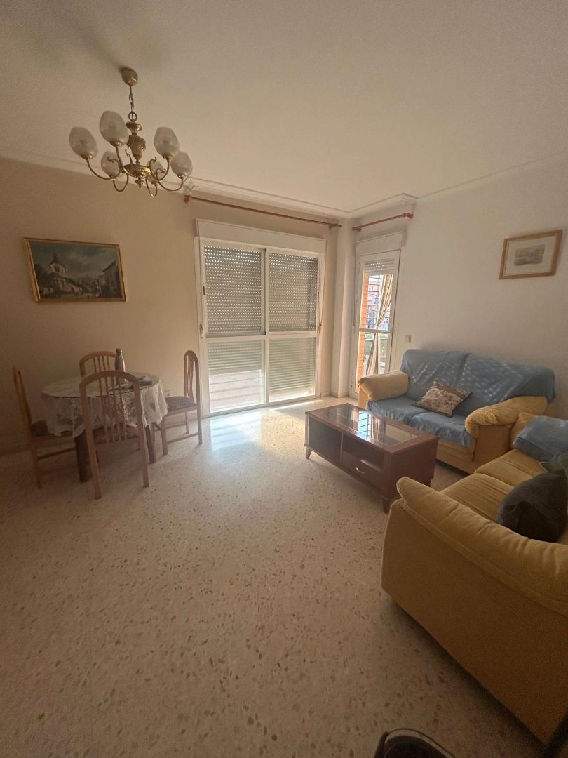Bedroom of Flat for sale in  Sevilla Capital  with Terrace and Furnished