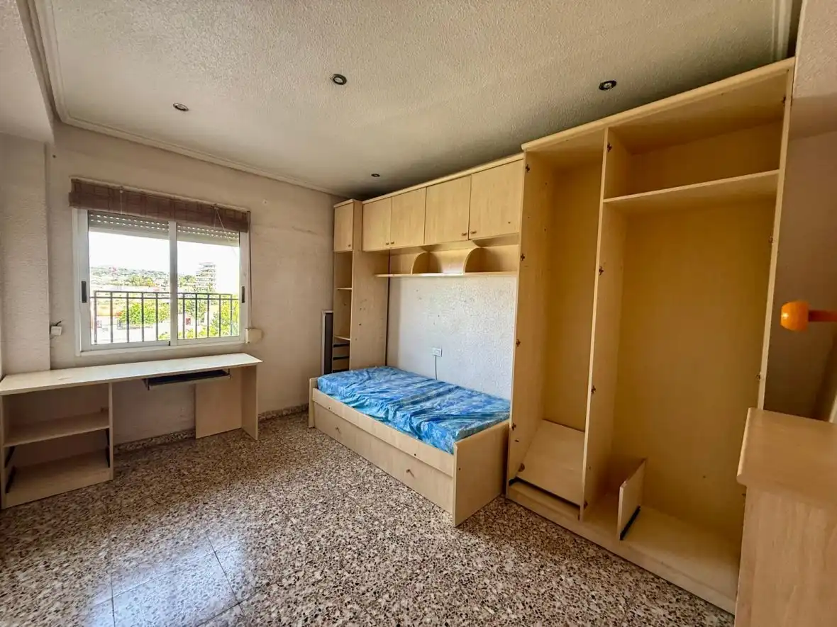 Bedroom of Flat for sale in Elche / Elx