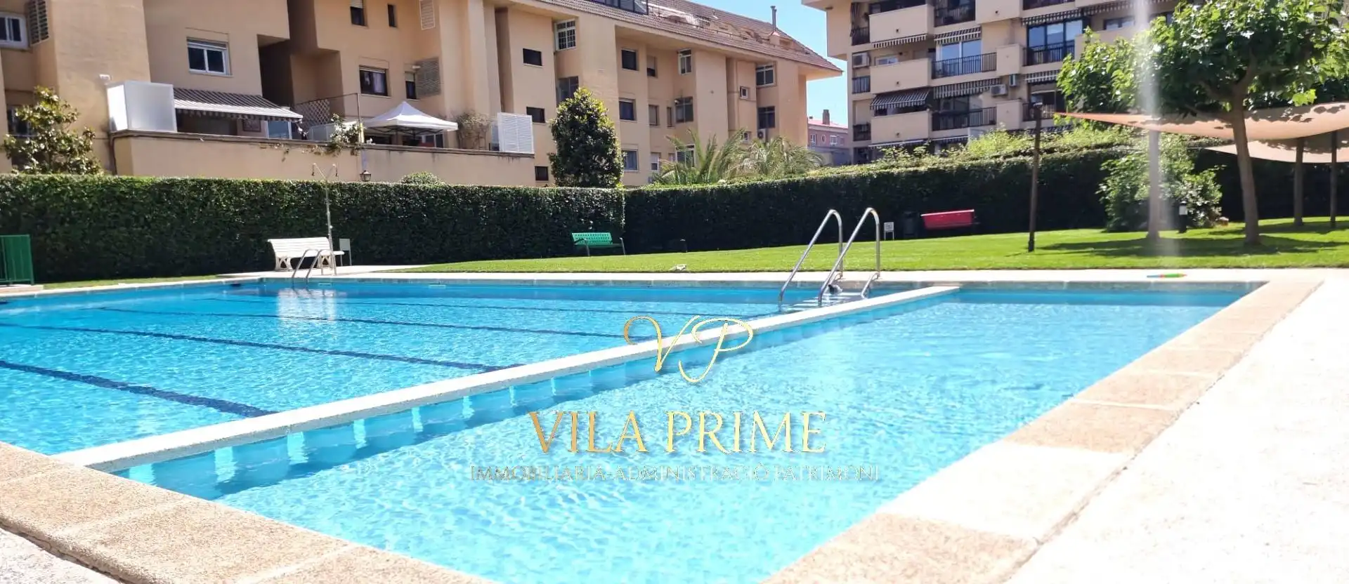 Piscina de Piso en venta en Vilassar de Mar con Aire acondicionado, Calefacción y Jardín privado