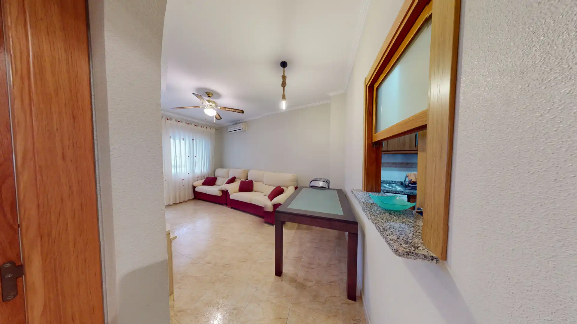 Sala de estar de Piso en venta en Torrevieja con Aire acondicionado, Calefacción y Terraza