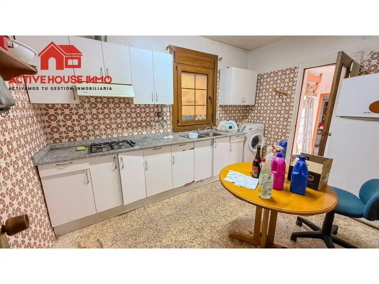 Küche von Haus oder Chalet zum Verkauf in Deltebre mit Privatgarten und Terrasse