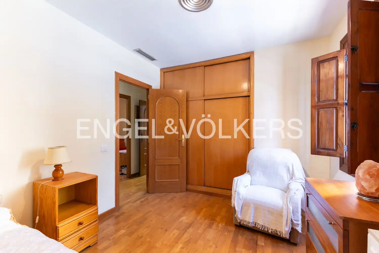 Casa o chalet en venta en Paterna con Aire acondicionado, Calefacción y Jardín privado