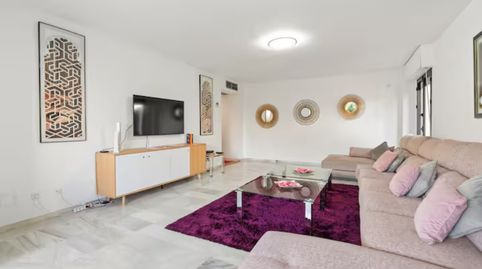 Foto 3 de Apartament de lloguer a Avenida José Banús, 13, Puerto Banús, Marbella