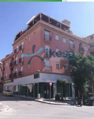 Local comercial en venta en Bailén