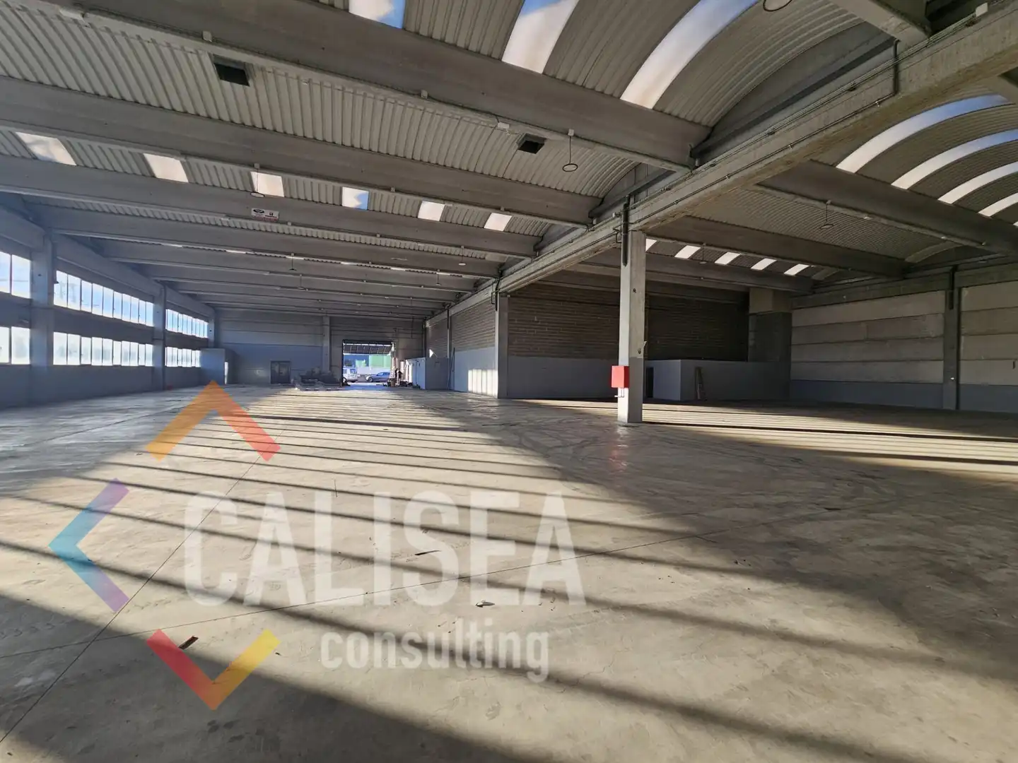 Fabrikhallen zur Miete in Terrassa