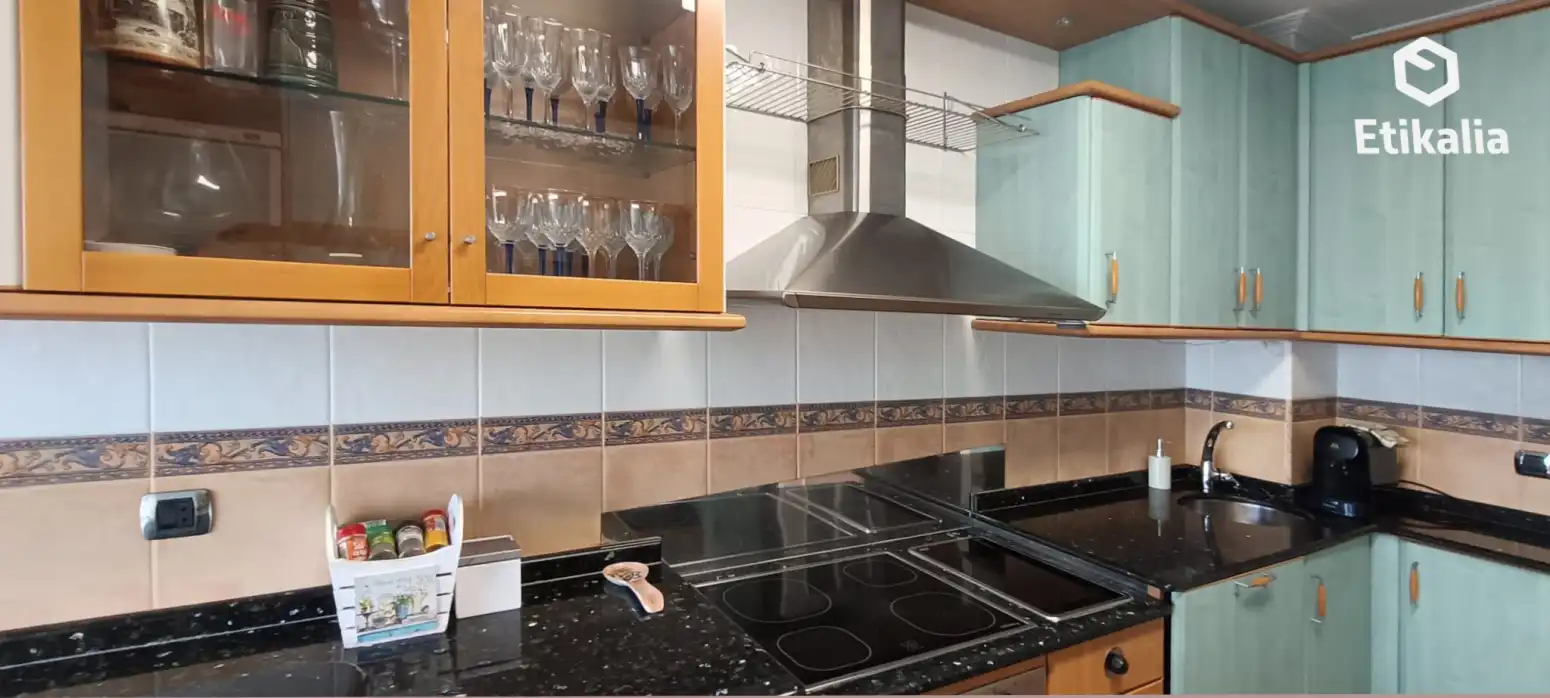 Wohnung zur Miete in Polígono Rojo - Aldapa