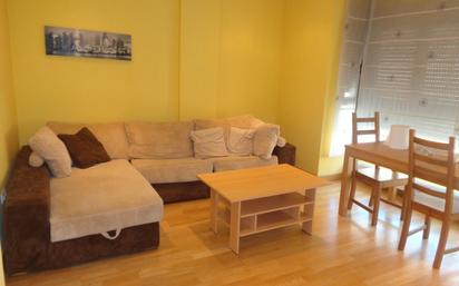 Living room of Apartment for sale in Cuenca Capital  with Heating, Storage room and Furnished