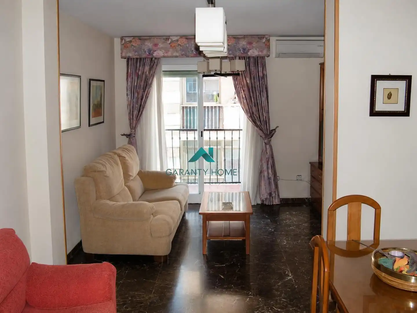 Living room of Flat for rent in Jaén  with Furnished and Balcony