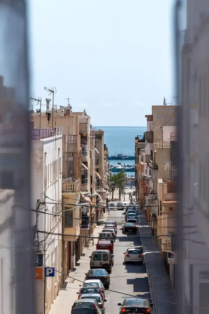 Vista exterior de Piso en venta en La Ràpita con Balcón