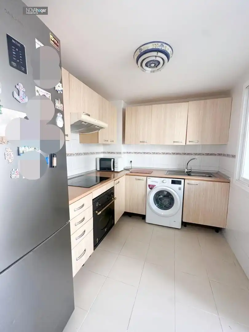 Casa adosada en venta en Campanillas