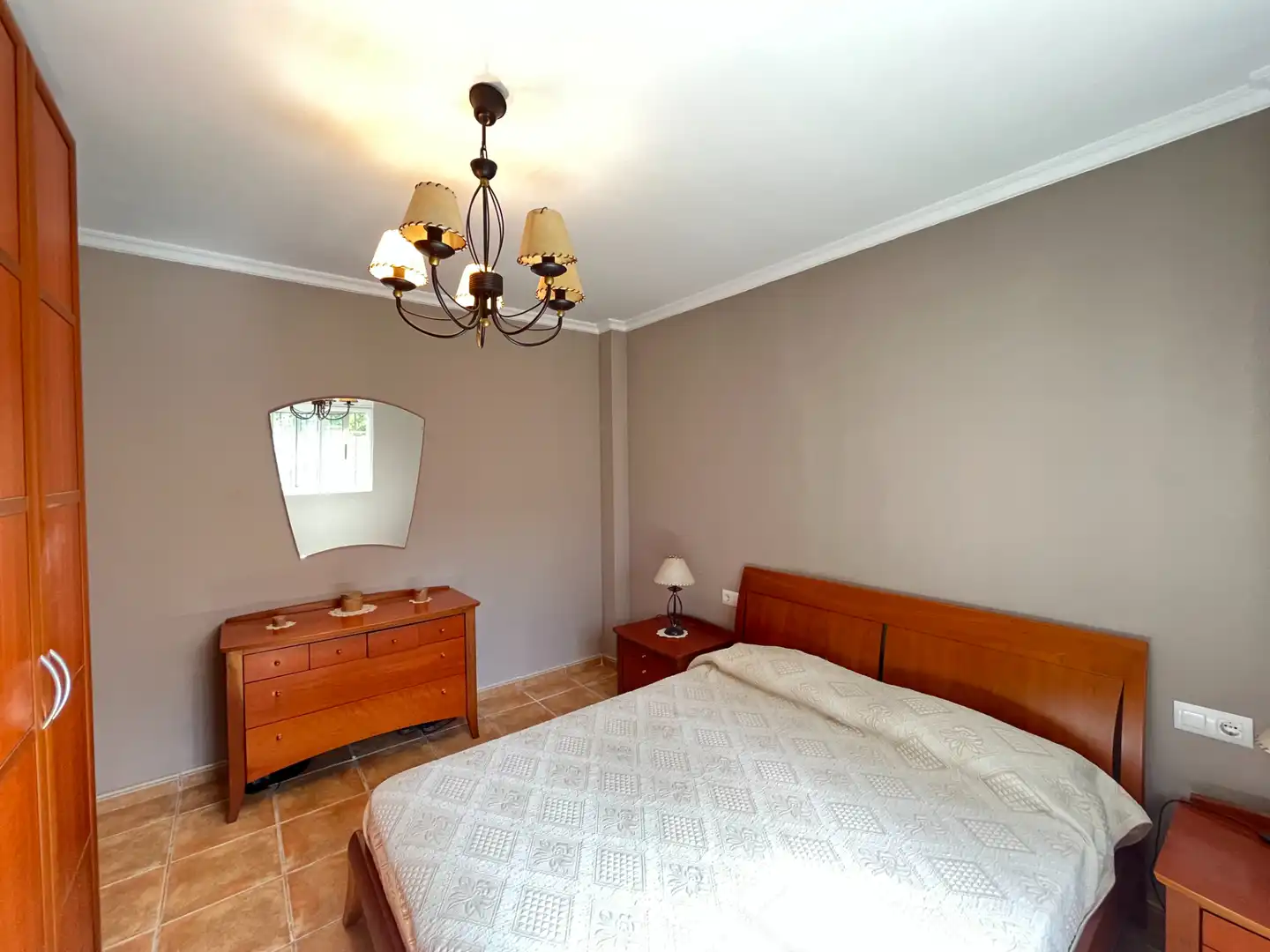 Dormitori de Casa o xalet en venda en Sagunto / Sagunt amb Aire condicionat, Calefacció i Jardí privat