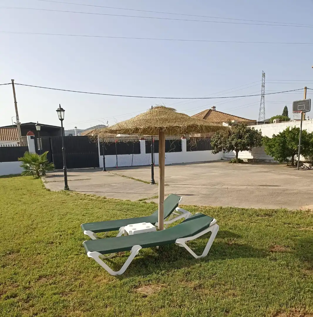 Detached house with pool for sale in Villaverde del Río, imagen 7