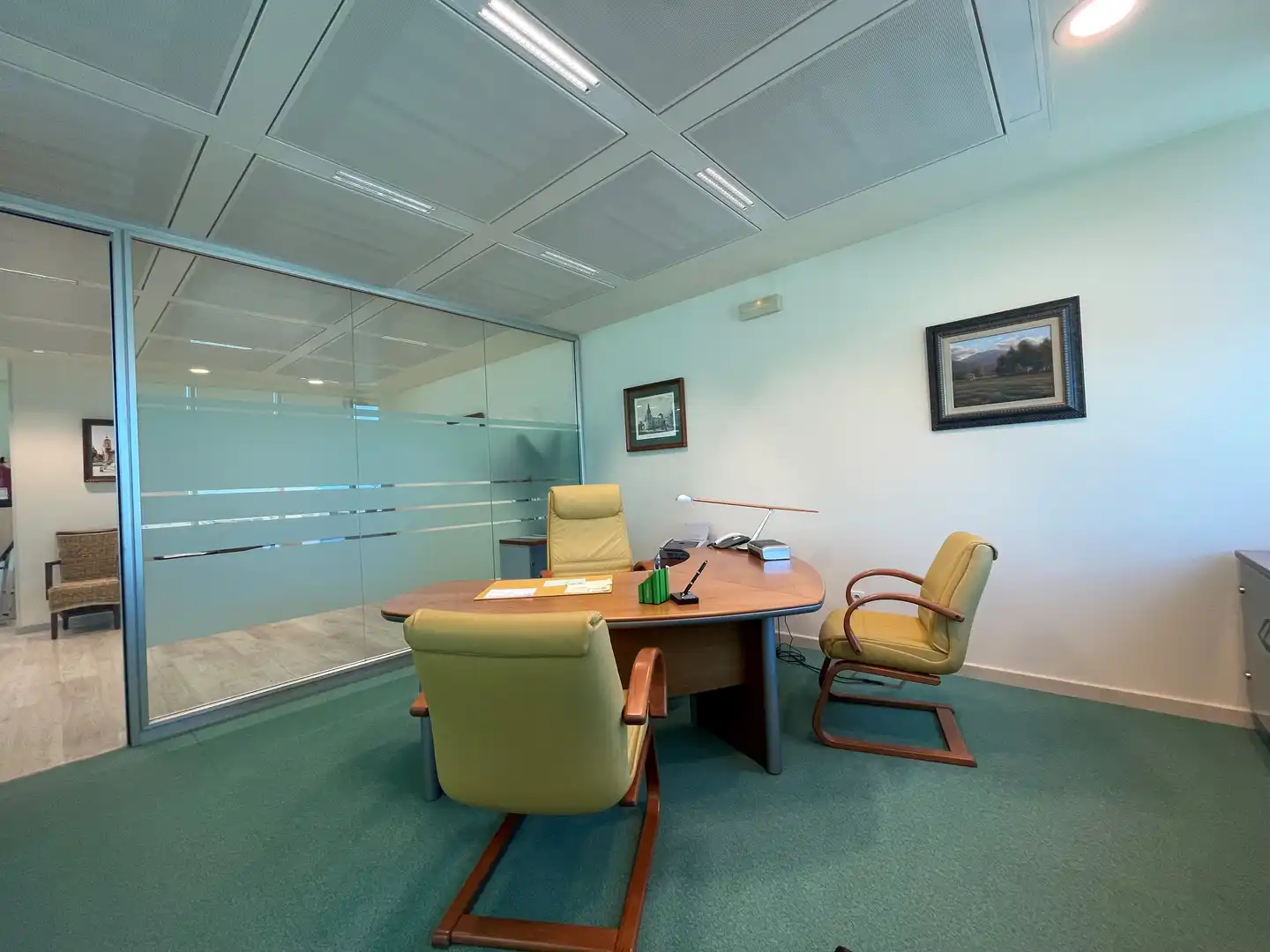Büro zum Verkauf in Alcalá de Henares mit Klimaanlage und Heizung