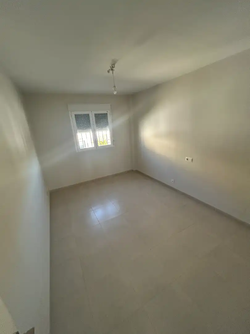 Dormitori de Casa adosada en venda en Vélez-Málaga amb Aire condicionat, Calefacció i Jardí privat