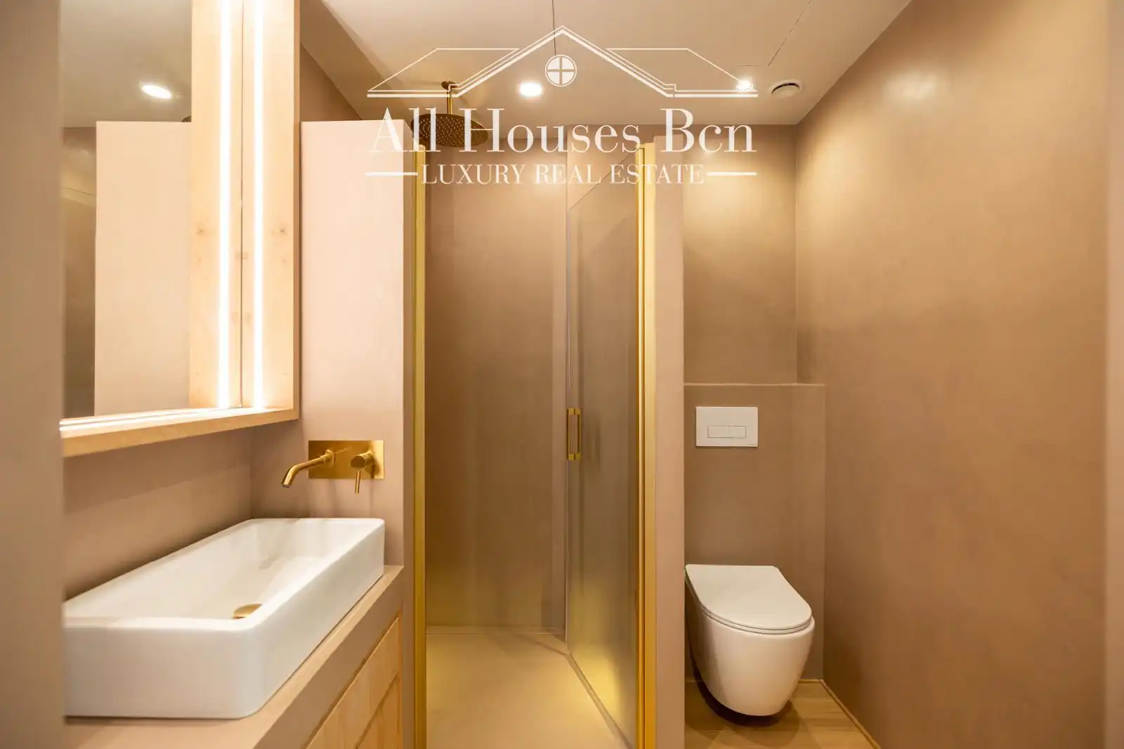 Baño de Piso en venta en Barcelona con Aire acondicionado, Calefacción y Parquet