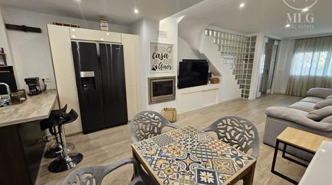 Foto 3 de Casa adosada en venda a De Navarro Ledesma, El Tejar - Hacienda Bizcochero, Málaga Capital