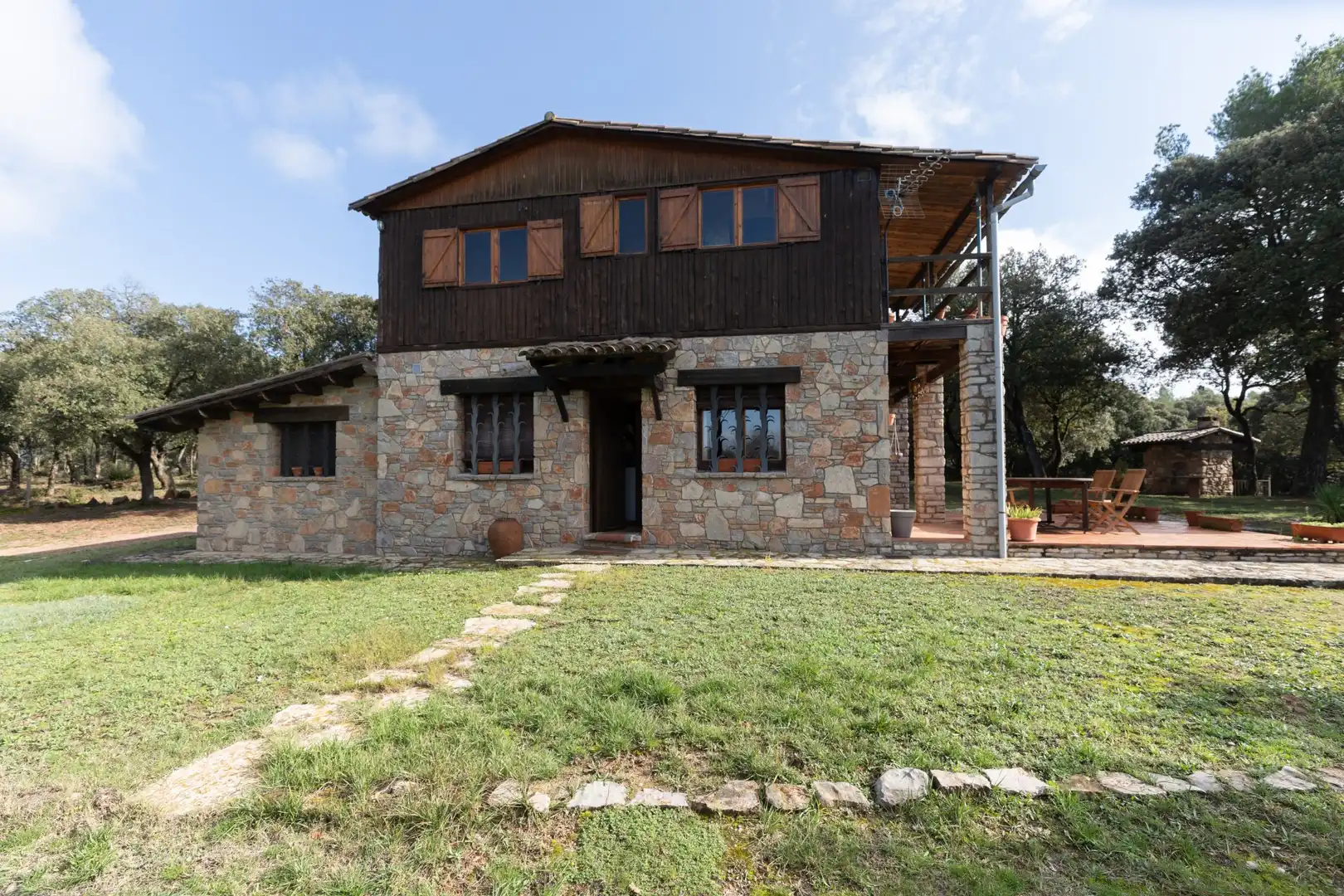 Vista exterior de Casa o xalet en venda en El Brull amb Calefacció, Terrassa i Traster