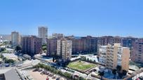 Vista exterior de Pis en venda en Alicante / Alacant amb Terrassa, Moblat i Piscina comunitària