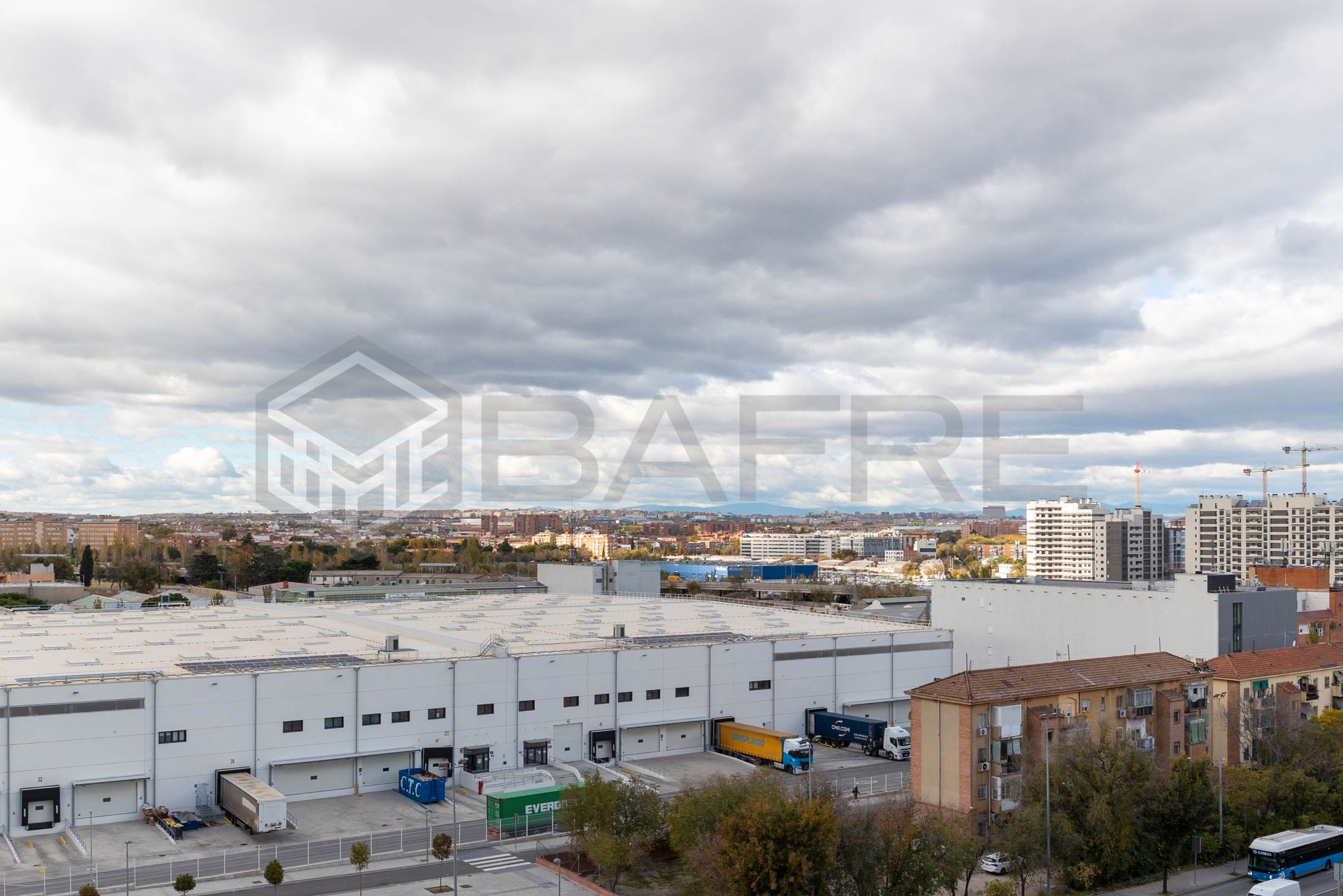 Vista exterior de Pis en venda en  Madrid Capital amb Calefacció