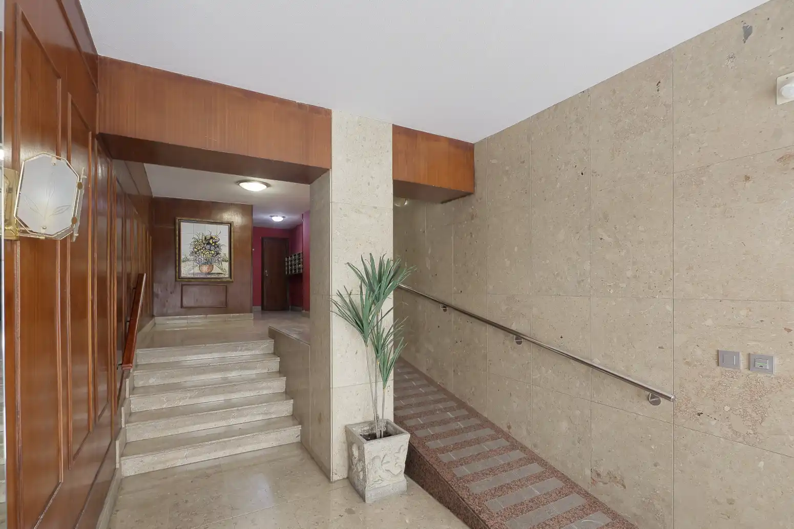 Pis en venda en Gijón  amb Calefacció, Parquet i Moblat